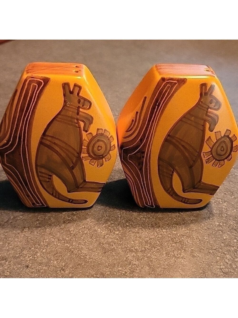 Vintage Studio Anna Australia Salt & Pepper Shakers With Hand Painted Kangaroo